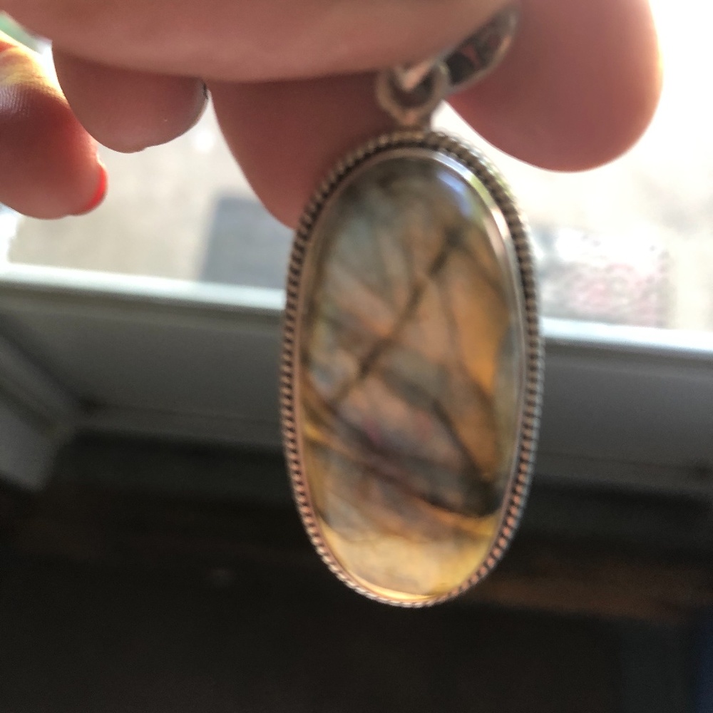 Pendant
